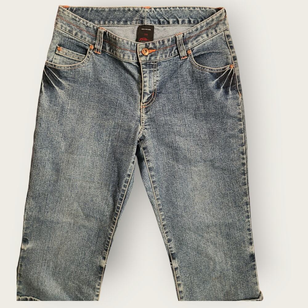 Fubu capri denim Juniors/ladies Sz 7/8 cuffed medium wash mid-rise - Picture 3 of 12